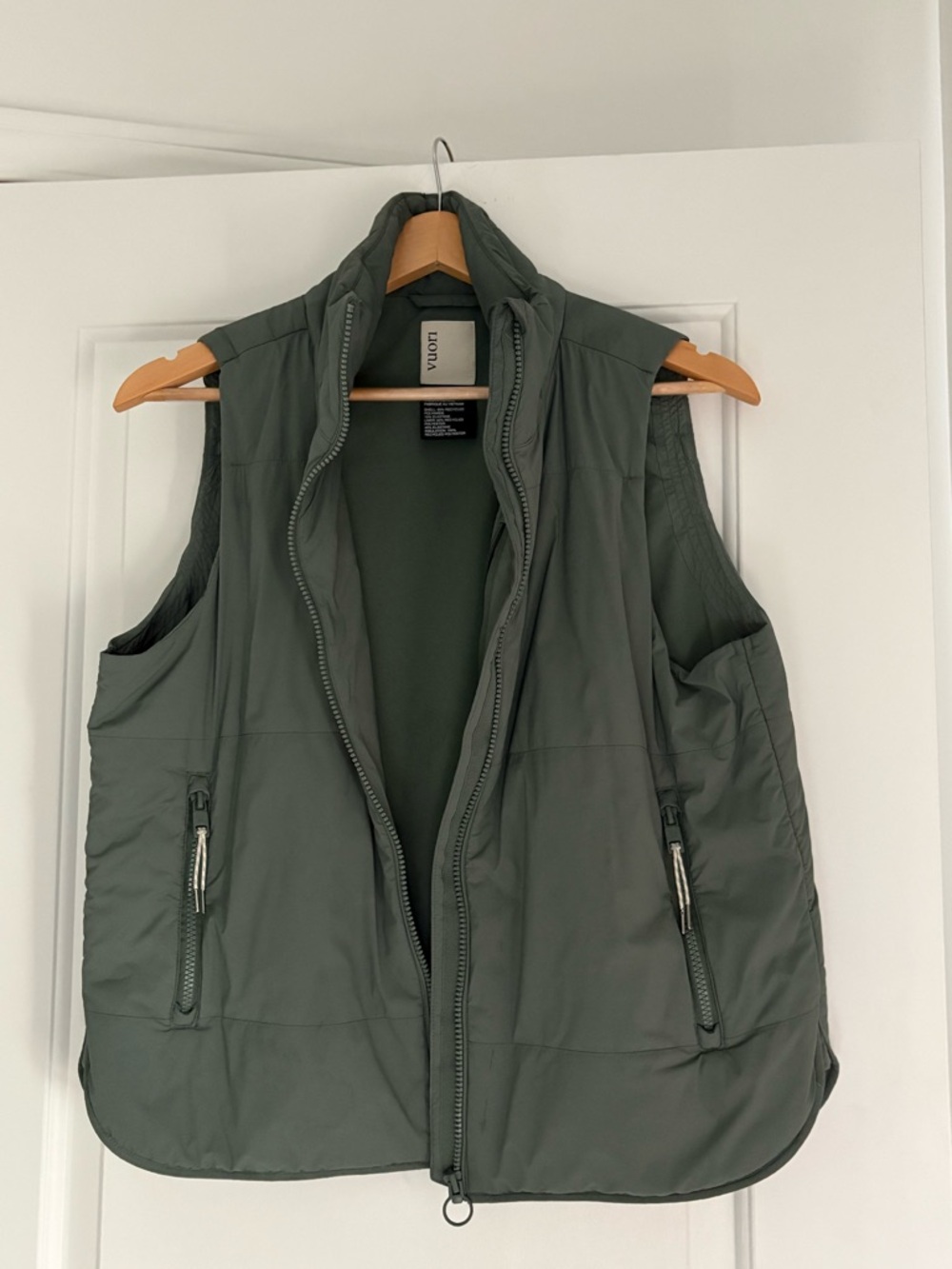 Vuori Quilted Vest in Olive